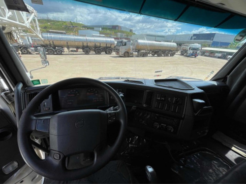 Imagem 18 de 18 de Volvo Fh 460