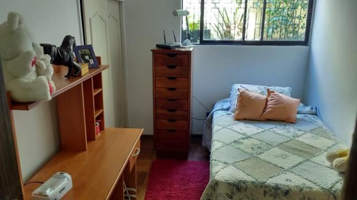 Departamento En Venta De 4 Dorm. En Viña Del Mar