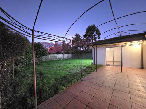 Vende Casa En Los Ángeles Condominio Villa Alemania.