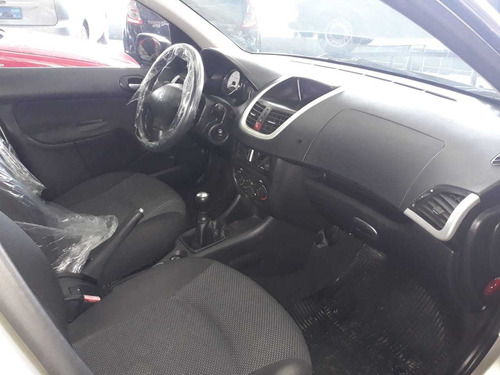 Peugeot 207 Xr 1.4 Flex 2012 #
