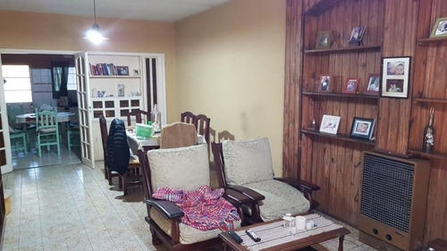 Imagen 5 de 10 de Casa En Venta En José C Paz