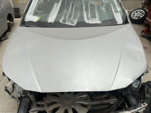 Cofre Toyota Prius Hybrid 2017 Detalle 