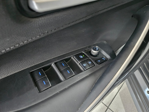 Toyota Corolla 2.0 VVT-IE FLEX XEI DIRECT SHIFT