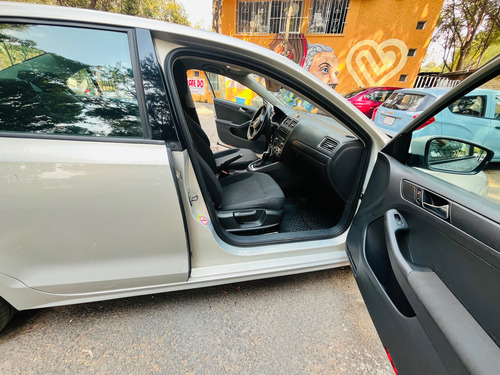 Volkswagen Jetta 2.5 Bicentenario Tiptronic At