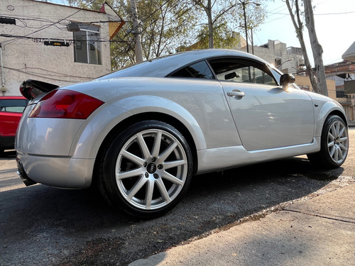 Audi TT 1.8 Turbo Front 5vel At