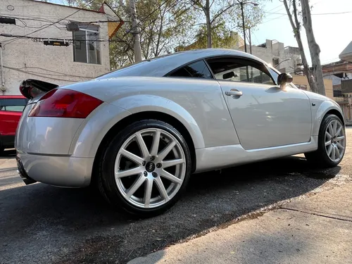 Audi TT 1.8 Turbo Front 5vel At