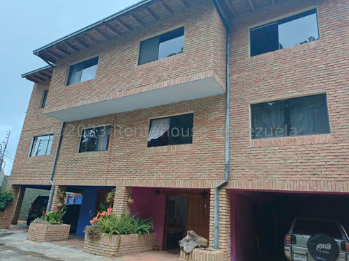 Townhouse En Venta La Union 