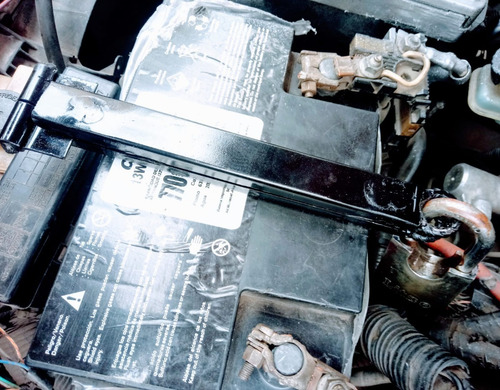 Imagen 7 de 8 de Seguro Antirobo Para Baterias De Auto