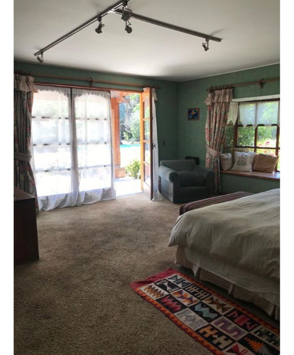 Casa Estilo Colonial En Condominio Los Ciruelos, Lo Pinto, C