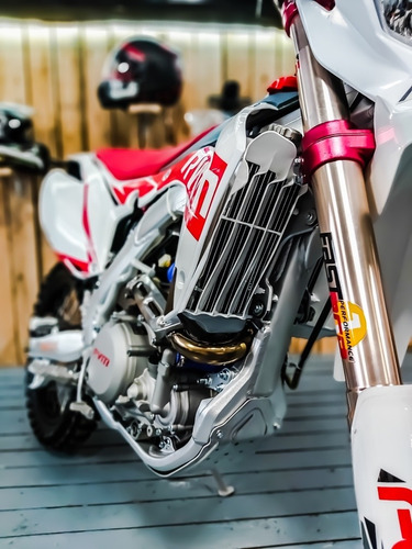 Jawa Rvm Cz 250r Homologada Via Publica Enduro Cross Crf Yzf