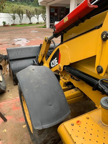 Imagen 8 de 12 de Retroexcavadora Caterpillar 420e