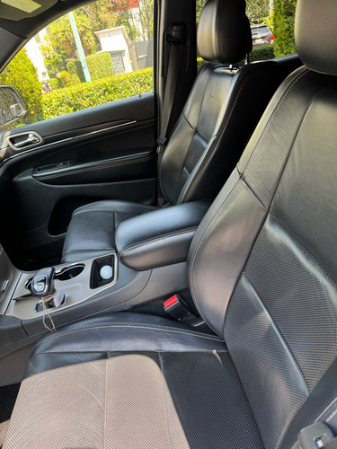 Jeep Grand Cherokee 3.6 Limited V6 4x2 At
