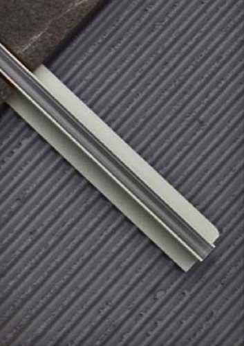 Junta De Dilatacion P/pisos Pvc 12x8x2500 Mm Moldumet Gris