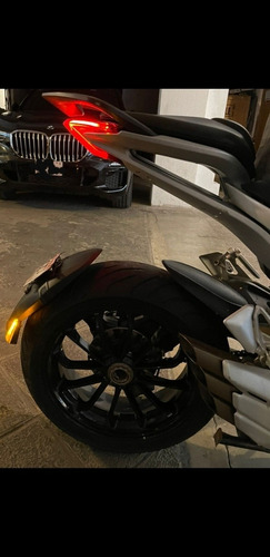 Imagen 10 de 10 de Ducati Hyperstrada