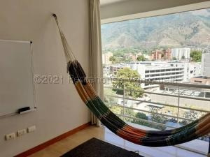 Imagen 10 de 14 de #22-9770 Bello Y Acogedor Penthouse Boleita Norte