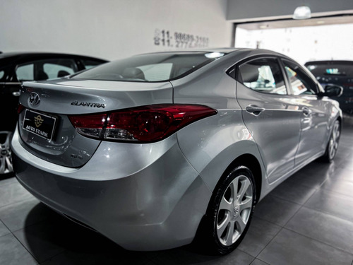 Imagem 3 de 12 de Hyundai Elantra 1.8 Gls 16v Gasolina 4p Automático