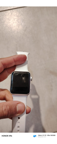 Apple Watch Series 3 (gps) - Aluminio Gris Espacial Plateado Mesh Blanco Plateado (Usado)