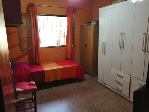 Muy Buena Casa Para Entrar A Vivir Excelente Ubicación.