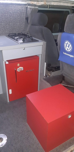 Volkswagen Kombi Furgon Furgon Camperizado