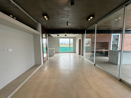 Casa En Venta En Country The Point, Yerba Buena
