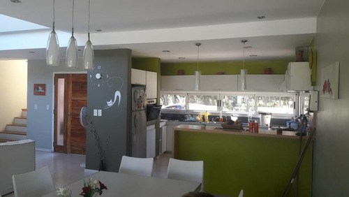 Imagen 3 de 13 de Casa A La Venta Barrio Malibu