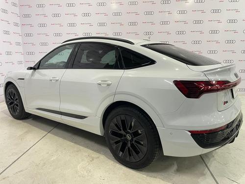Audi Q8 Sportback E-Tron 0.0 55 S-Line Quattro