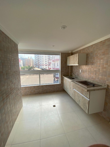 Imagem 8 de 23 de Apartamento 2 Dormitórios- Prox Praia - Plano Direto Ams161