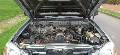 Mazda Bt 50 2013 Mt 4x2 Gasolina