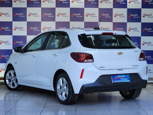 Chevrolet Onix 1.0 TURBO FLEX PREMIER AUTOMÁTICO