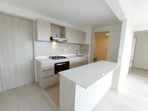 Arriendo Apartamento Con Una Excelente Vista, Ubicado En San Antonio De Pereira