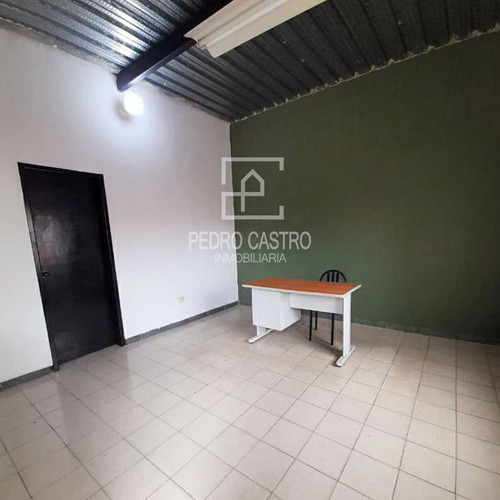 Imagen 4 de 6 de Tu Inmobiliaria Ofrece En Alquiler Espacioso Galpón Ubicado En La Ud-321, Puerto Ordaz #alquila #galpones #industrial #empresa #guayana
