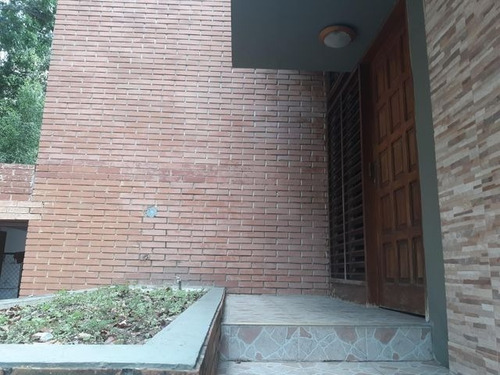 Imagen 3 de 5 de En Venta Casa En Santa Ines - Mls #22-11527 - Karina Sanchez 04143355086