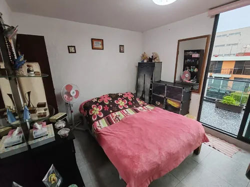 Casa Sola Con Departamento Independiente A Un Costado De Uvm Coyoacán