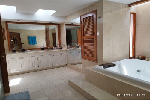 Imagen 11 de 18 de Venta Casa La Reina, Amplia, Luminosa
