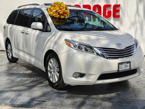 Toyota Sienna 3.5 Limited At