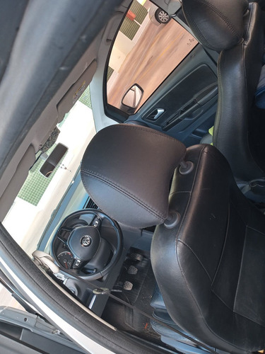 Volkswagen Fox 2016 1.6 16v Msi Highline Total Flex 5p