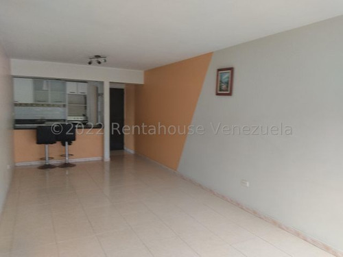 Imagen 3 de 13 de Apartamento En Venta Ld Avila 22-16061 Illarramendi 04243432988