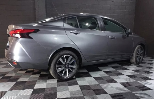 Nissan Versa 1.6 Advance