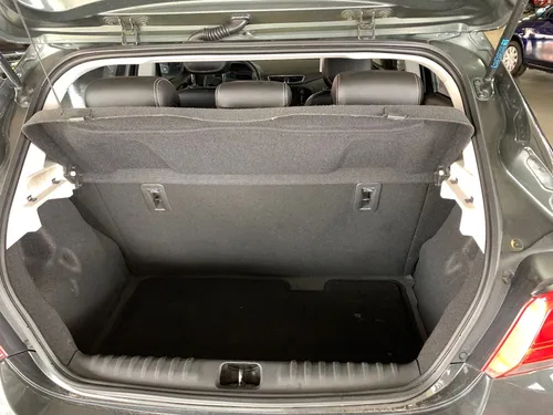 Chevrolet Onix 1.4 Ltz 5 p