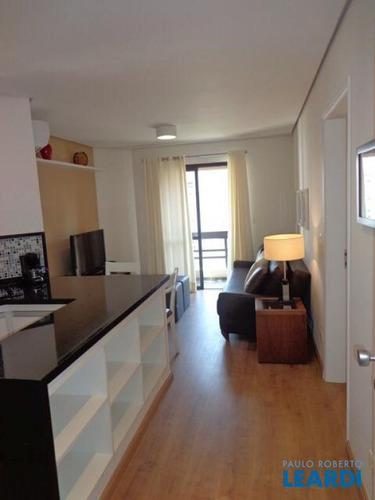 Imagem 3 de 8 de Flat - Itaim Bibi - Sp - 604727