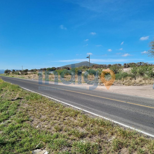 Terreno Industrial De 18.5 Has En Venta, Ideal Para Desarrollo De Bodegas. Querétaro.