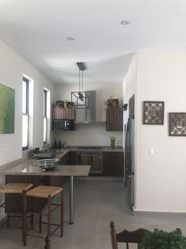 Imagen 2 de 9 de Venta Casas, San Miguel De Allende, Guanajuato. Qro76 $4.3 M