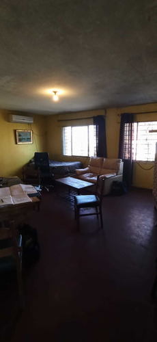 Imagen 4 de 12 de Casa Ph A La Venta En Buceo Sur || Cementerio