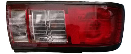 Calavera Izquierda Nissan Tsuru Iii B13 2001-2004 Filo Negro