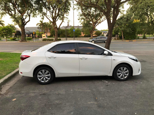 Toyota Corolla 2015 1.8 Xli Mt 140cv