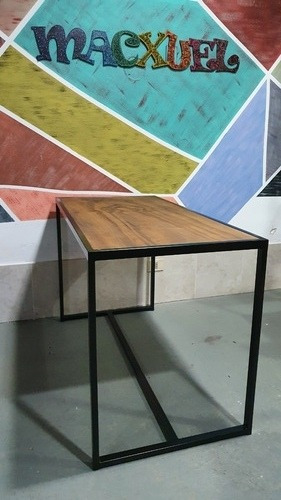 Imagen 3 de 3 de Mesa Comedor Industrial Hierro Madera 120x70 Pintura Epoxi