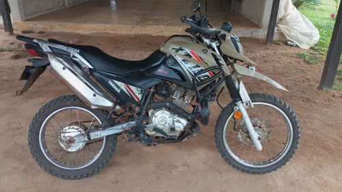 Xtz 150 Modelo 2022 No Reparada Único Dueño Con Defensa Y Ex