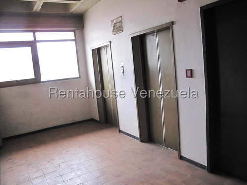 Planta Industrial En Alquiler, La Yaguara - Marigreys Blanco - #25-18623
