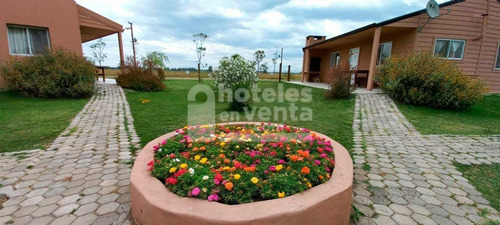 Complejo De Cabañas En Venta En Cañuelas - Buenos Aires - Ar-ba36-1