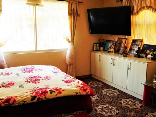 Casa En Venta De 4d 3b, En La Calera. Región De Valparaíso.
